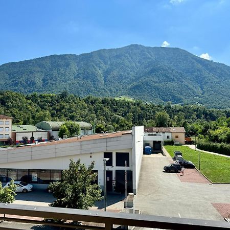 Ai Fol 6 - Stazione E Centro Apartment Feltre Luaran gambar