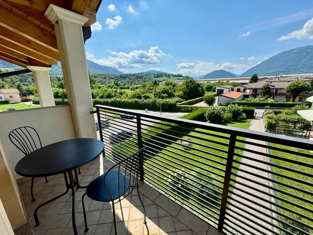 Ai Fol 6 - Stazione E Centro Apartment Feltre Luaran gambar